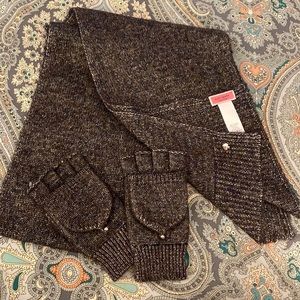 NWOT Kate Spade scarf and fingerless flip gloves